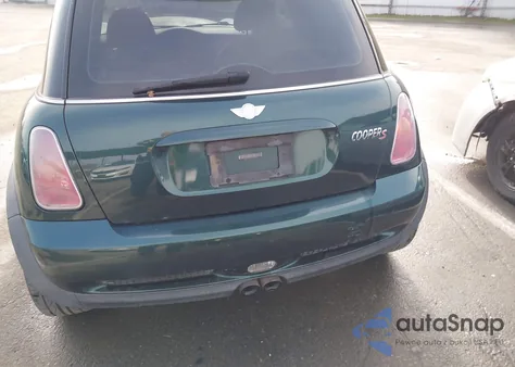 2004 Mini Cooper S z USA, uszkodzony, nr VIN WMWRE33404TD79854